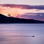 Ξενοδοχείο Laqua By The Sea 4*
