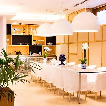 Laqua By The Sea 4*