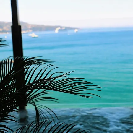 Laqua By The Sea 호텔